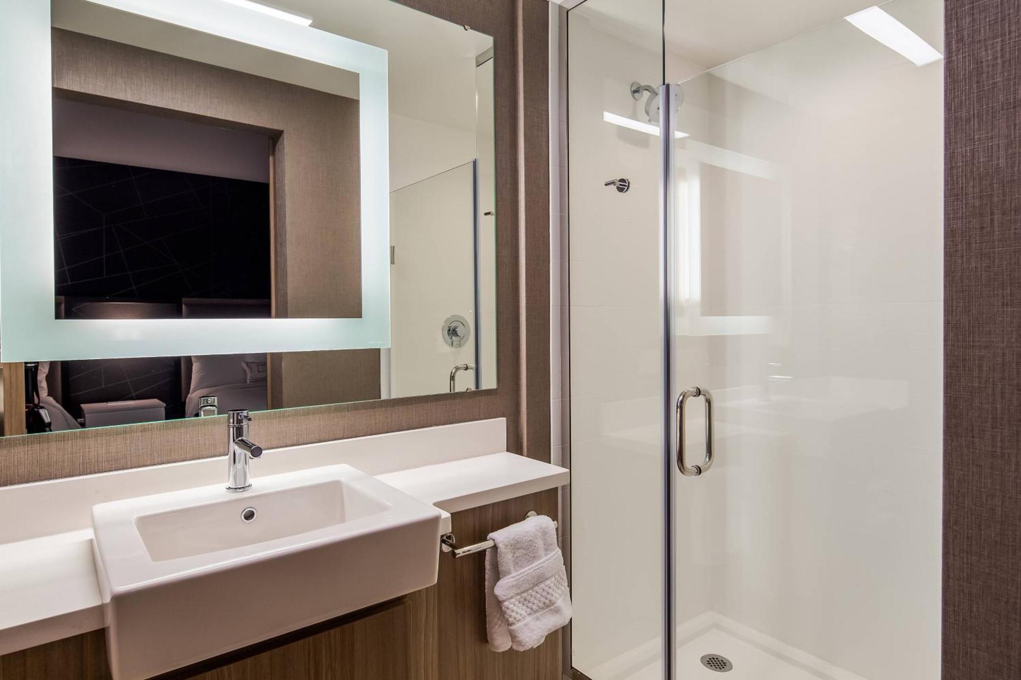 Springhill Suites By Marriott צ'יימברסבורג מראה חיצוני תמונה