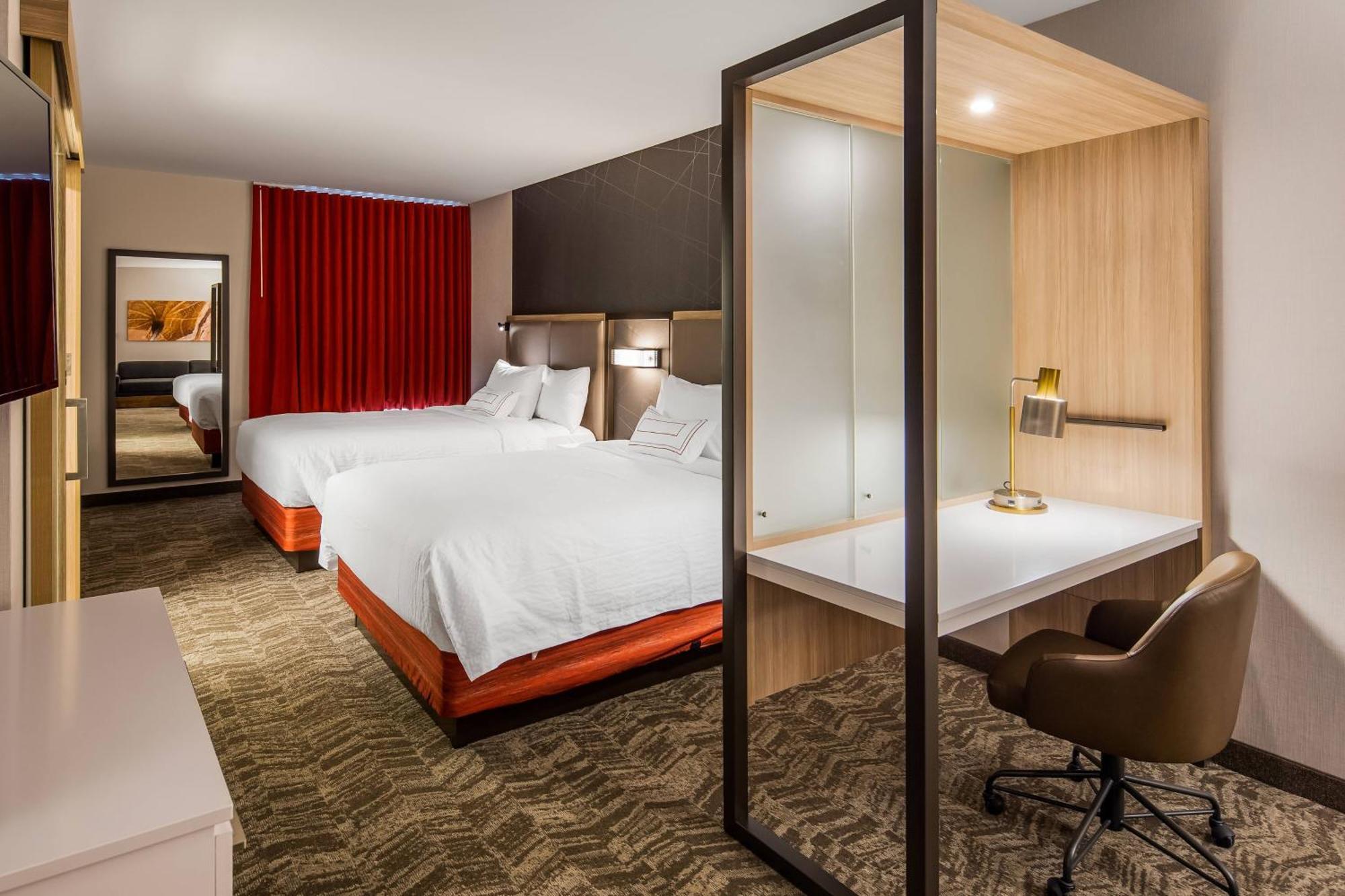 Springhill Suites By Marriott צ'יימברסבורג מראה חיצוני תמונה