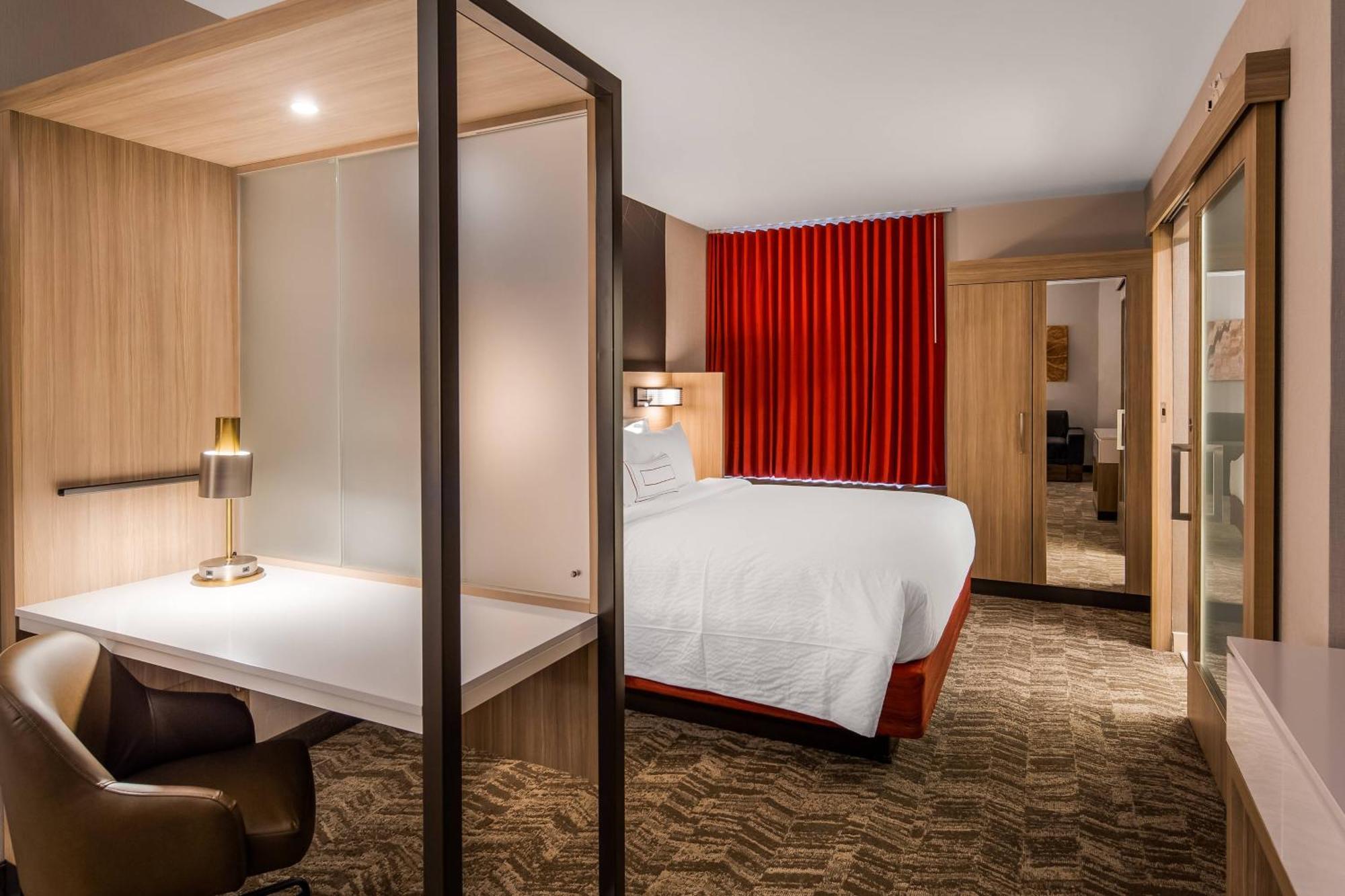 Springhill Suites By Marriott צ'יימברסבורג מראה חיצוני תמונה